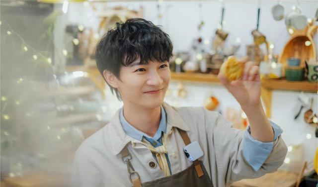 周深|周深,让网友哭了3个多小时,这就是实力!