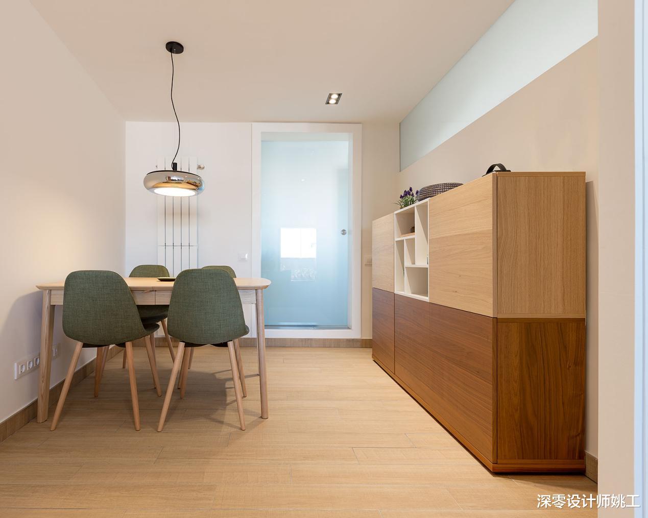 屋主真是捡了个大便宜,123㎡阁楼精装后,住着比普通大平层还舒服