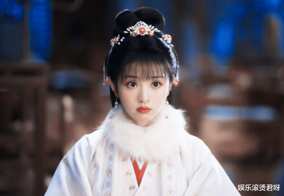 萝莉|御姐身材萝莉脸女星,躲过关晓彤跟陈瑶,我却被田曦薇给惊艳到了