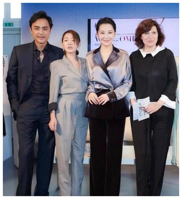 倪妮的香肩，许晴的梨涡，李小冉的美胸，这些中年成熟女星迷死人