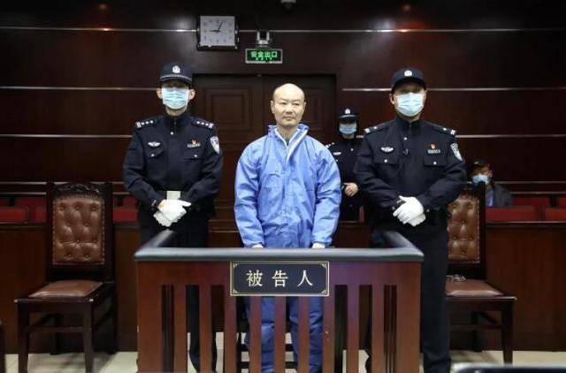 不服死刑判决,他要求判无罪