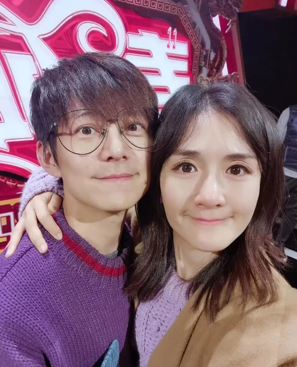 谢娜|谢娜逗狗式“侮辱”岳云鹏?称同行是牛鬼蛇神,康辉:她没法沟通!