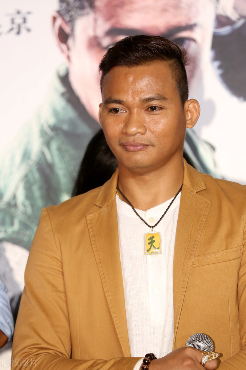 道恩·强森|全球最能打的5位巨星，两位华人上榜，其中一位太低调了