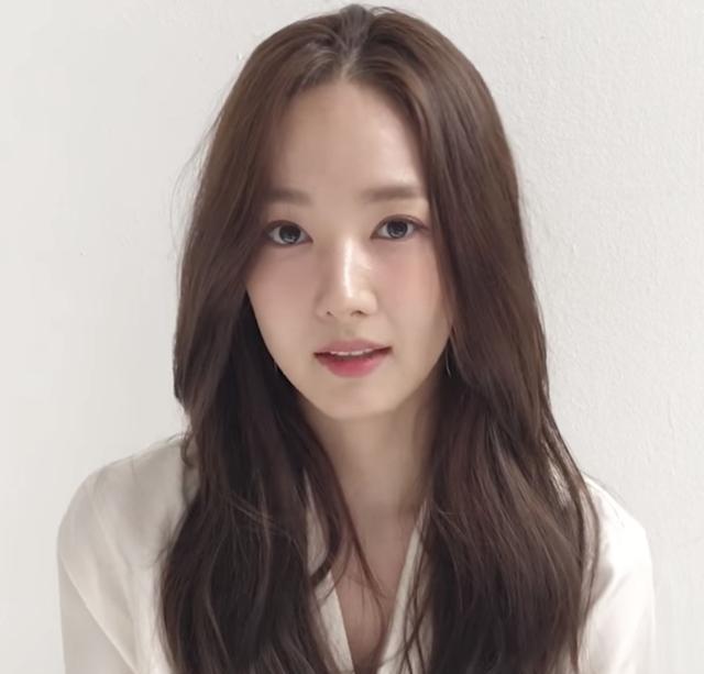 孙艺珍|外网票选“韩国最美的女演员”:李英爱第18名,孙艺珍第5名