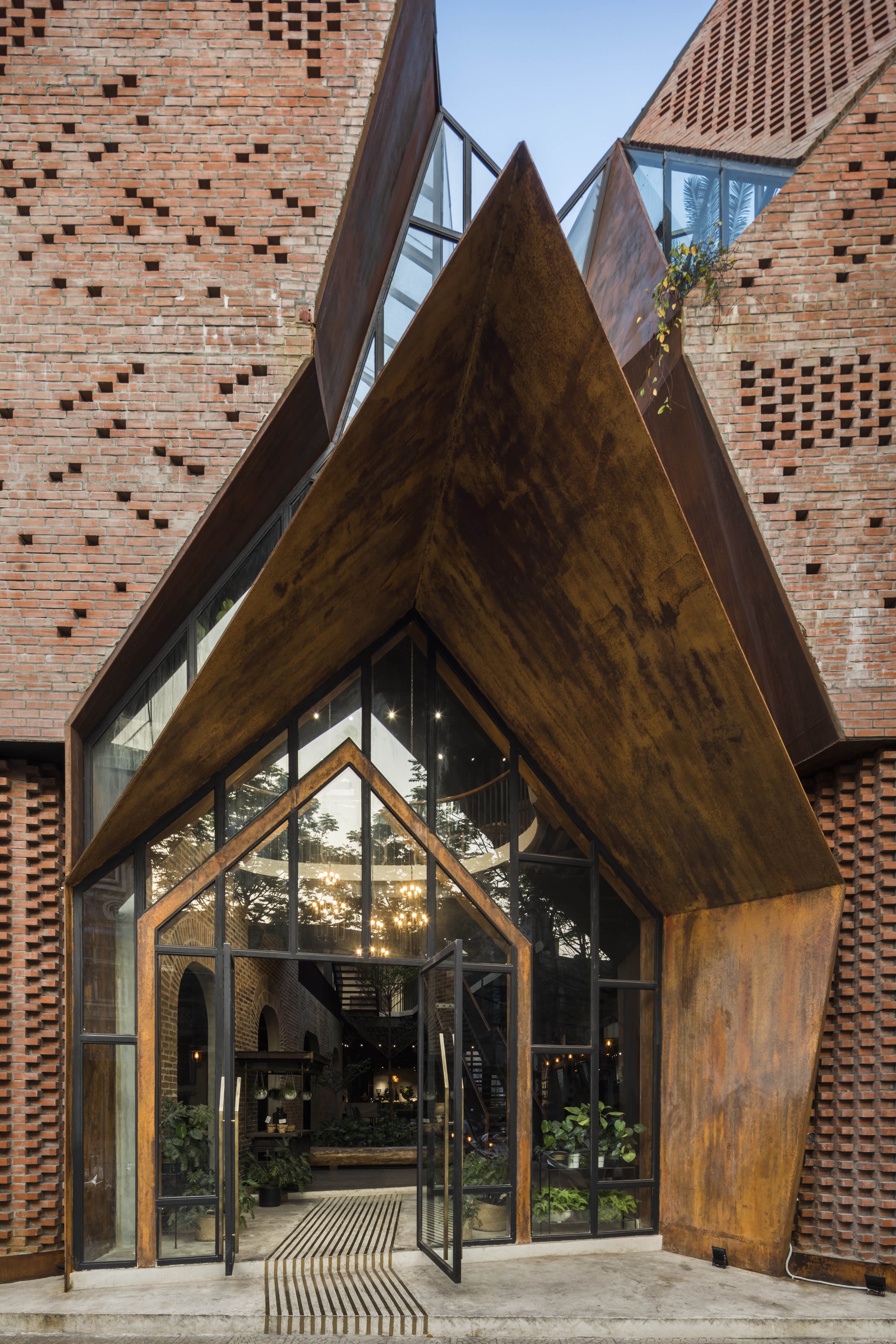 案例分享丨一家在ins上超火的咖啡馆