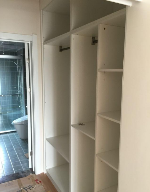 15万装修新房，全屋都是老婆交代要打的柜子，太夸张太压抑了！