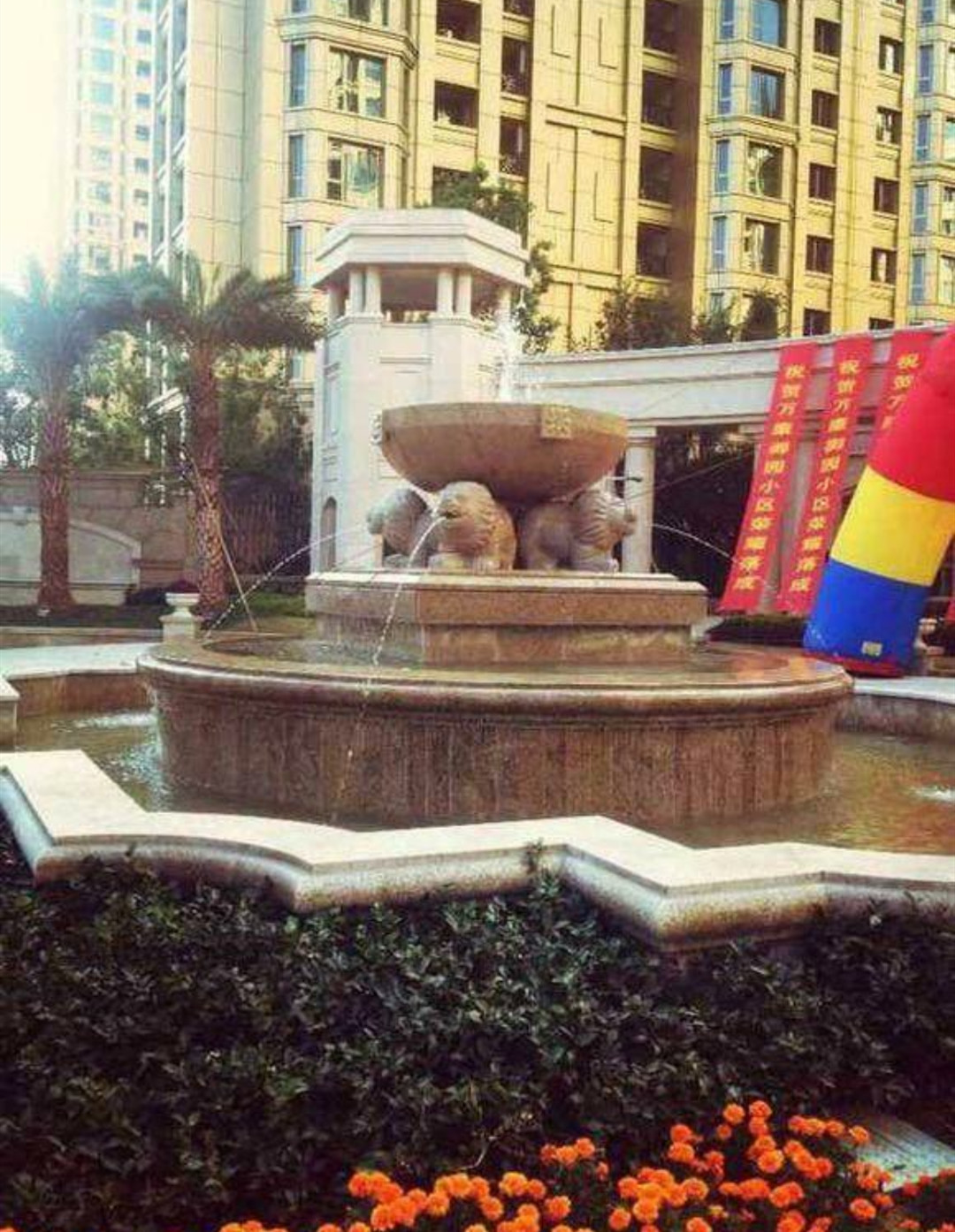 参观表弟新家,他说装修花费200万,是不是在吹牛?