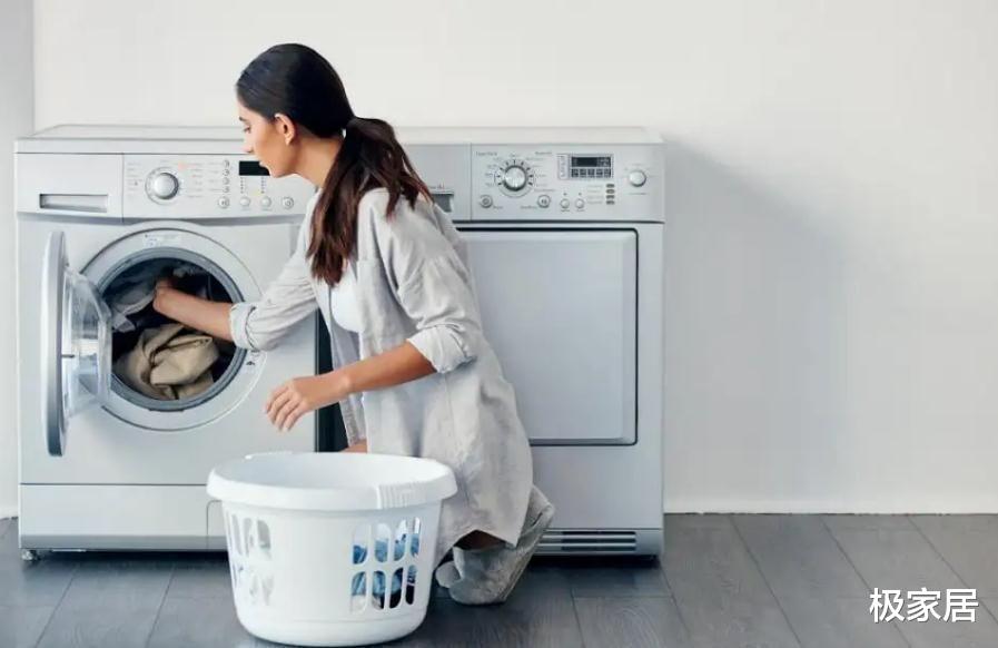 洗衣机用完后，“开盖”还是“关盖”好？难怪衣服洗完脏兮兮