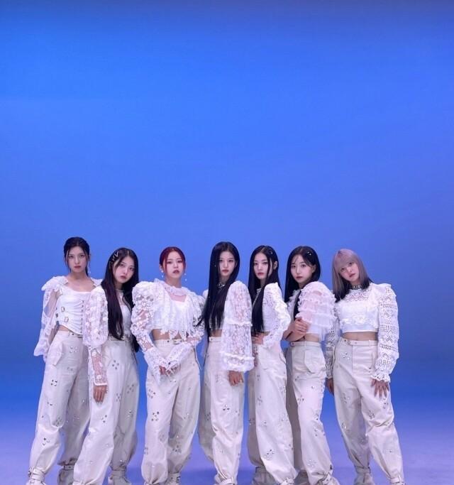 jyp|JYP时隔3年再推新女团,网友:怪物新人,颜艺太顶