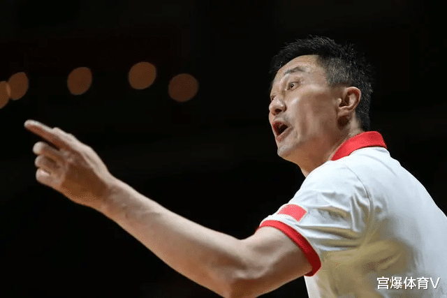 教练|正式确定！广东宏远教练离开中国男篮 辽宁名宿不留情面