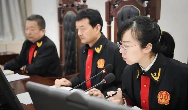 案例:站街女强制给老人做服务,遭到拒绝后将老人暴打一顿并抢劫