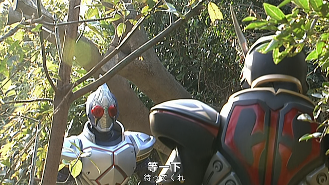 假面骑士剑|假面骑士剑：卡利斯真的是最强不死兽吗？从结果来其实非常一般