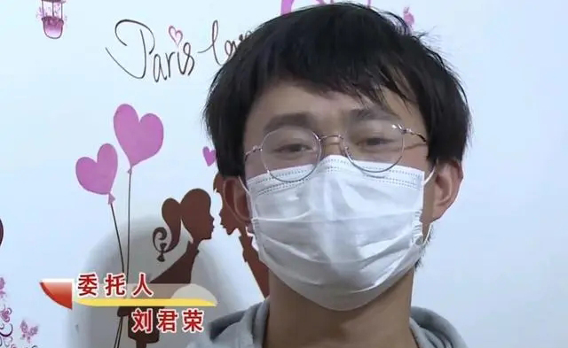 母亲改嫁不给地址,16岁少年寻找多年终如愿,却惨被拉黑微信和电话