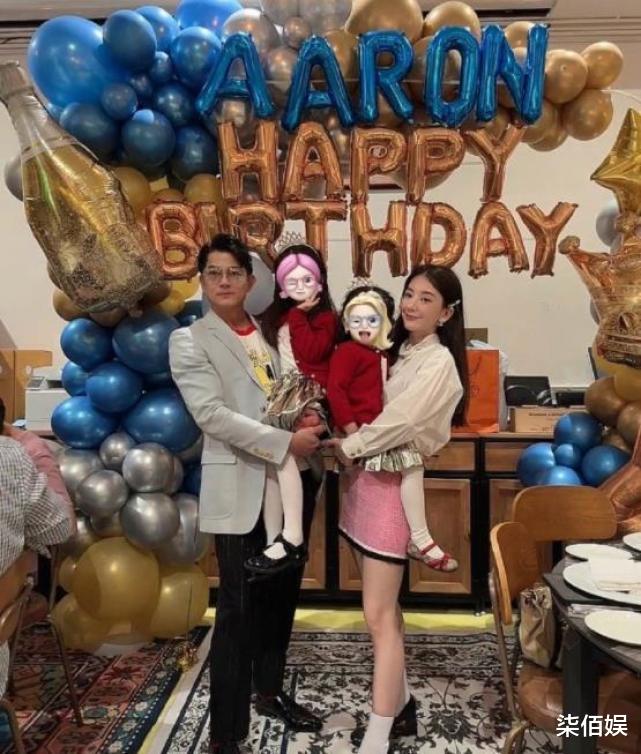 郭富城|郭富城爱妻晒照迎新年,怀抱兔子出镜美如嫦娥,肚子大的似怀孕