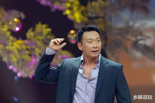 主持人|央视主持人坚持十年丁克，妻子意外怀孕生女后，秒变“女儿奴”