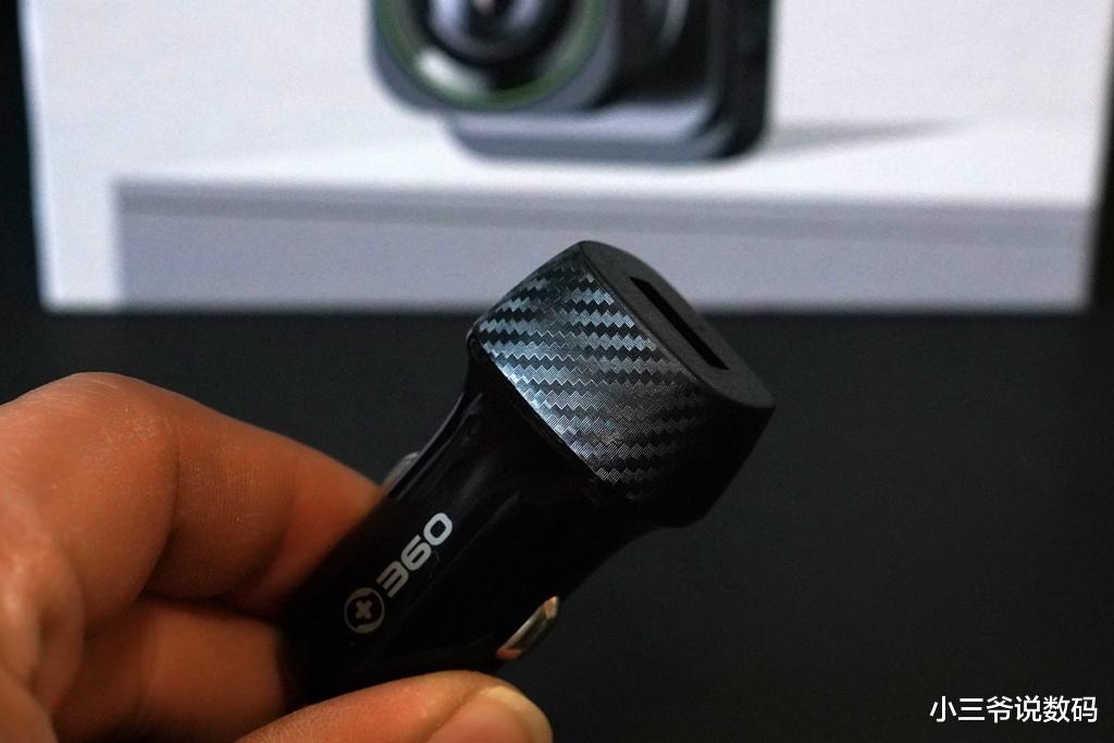 360 G900行车记录仪:司机必备!全面保障行车安全