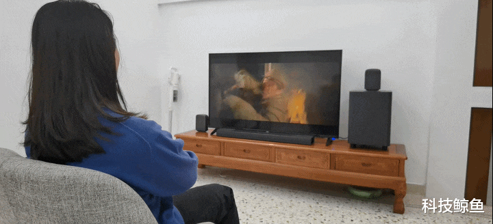 家庭影院|用万元打造了一个家庭影院，JBL BAR9.1回音壁体验：开机那刻，值了