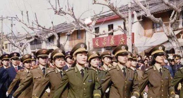 周口谜案,将男孩活活捂死,又为了灭口,将亲生女儿推入深井
