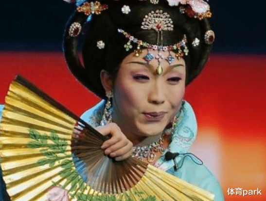 周杰伦|李玉刚微博再次发布周杰伦的新作，方文山回应，期待再次合作。