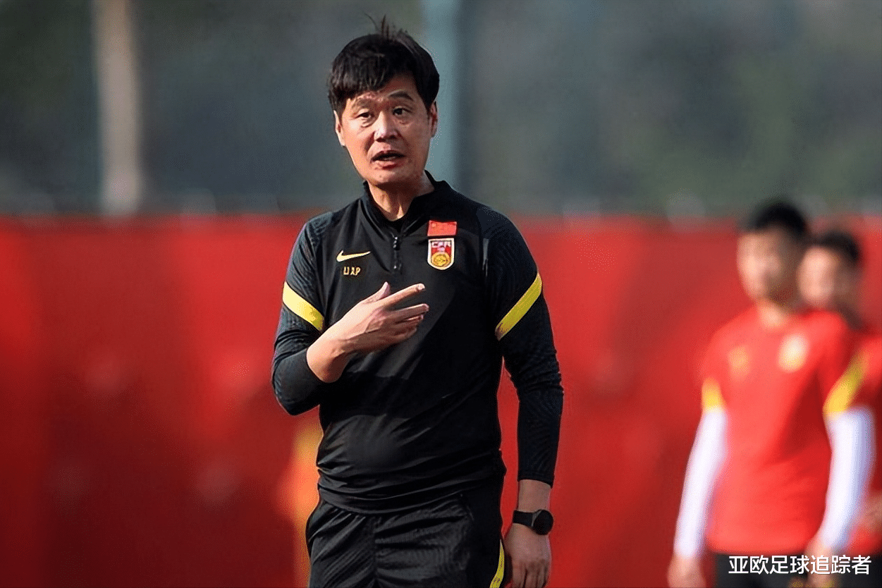 水星|名记透露：国足选帅或四选一，李霄鹏留任面增加，浪费整整8个月