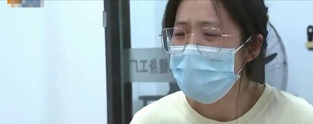 回顾:女子花费万元在健身房上私教课脚抖得厉害,教练说休息就好