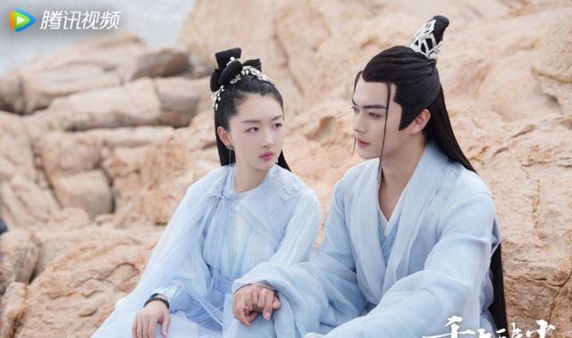 迪丽热巴|猫眼热度年度剧集TOP 50公开！肖战迪丽热巴双作品挤入前十最强！