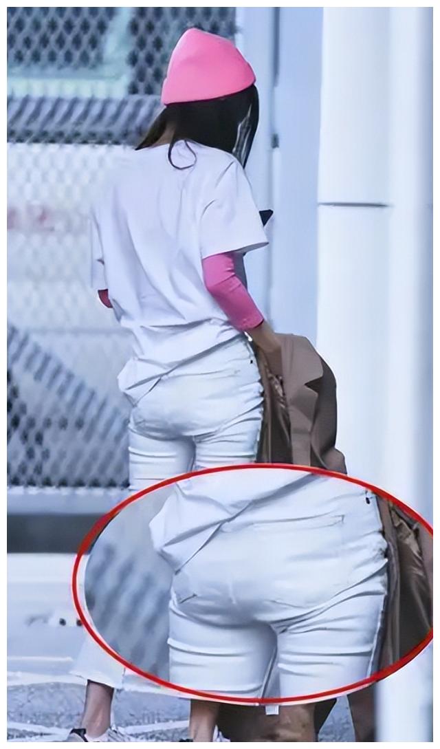 身材“配不上”脸的8位女星，个个貌若天仙，身材却一言难尽