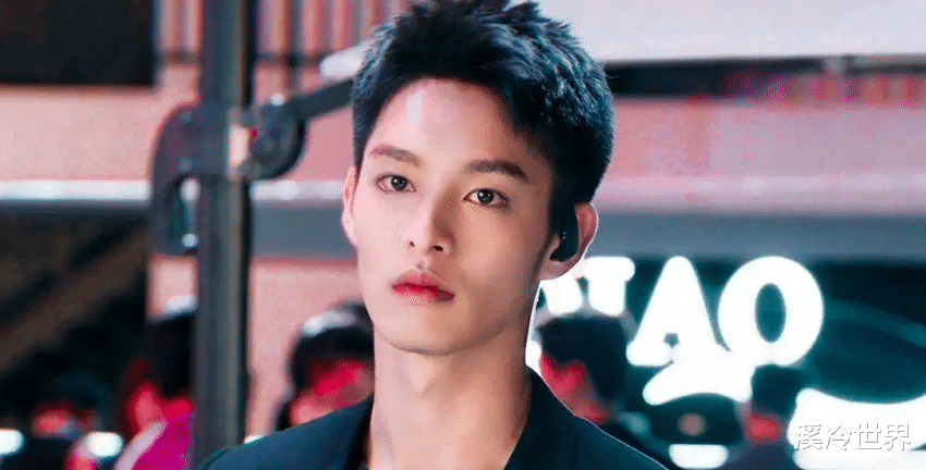 曹佑宁|炒cp炒翻车,曹佑宁正牌女友开撕合作女演员,这瓜太抓马了