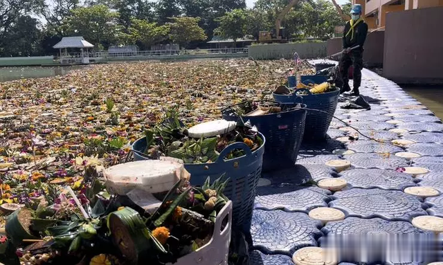 自驾|泰国清迈水灯节后 打捞逾40吨垃圾