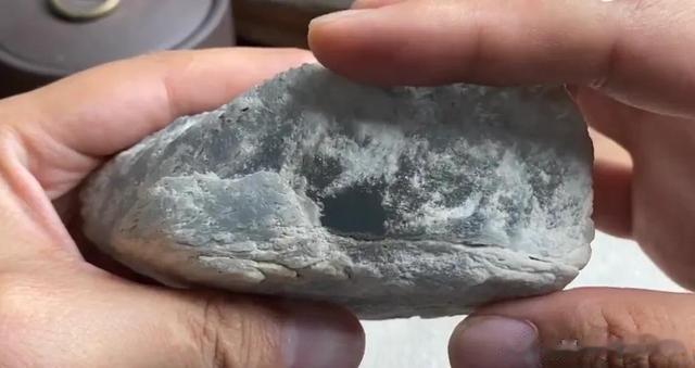 |百万级的冰料切开以后会是怎么样？