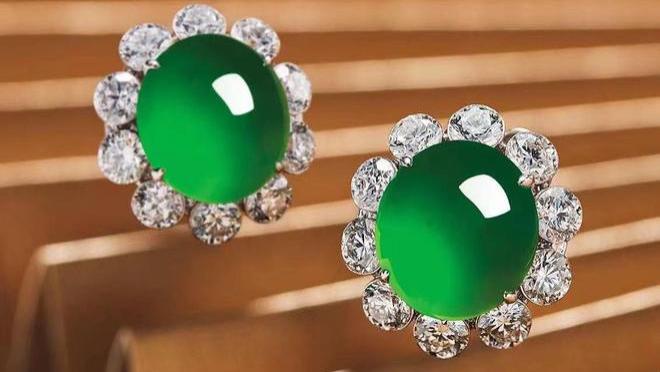 翡翠|中国嘉德2022秋季珠宝作品亮相：彩色宝石、古董珠宝、翡翠 珠宝