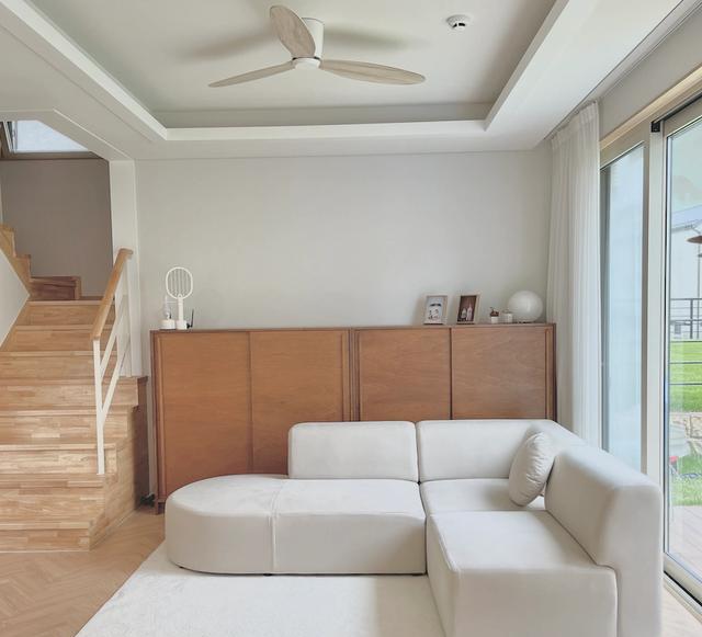 一家四口搬到129新家,小房子大院子,过上田园诗意般的生活