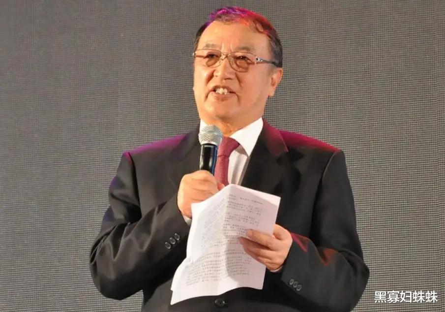 柳传志|柳传志入选教科书刷屏网络,网友评论已经炸锅