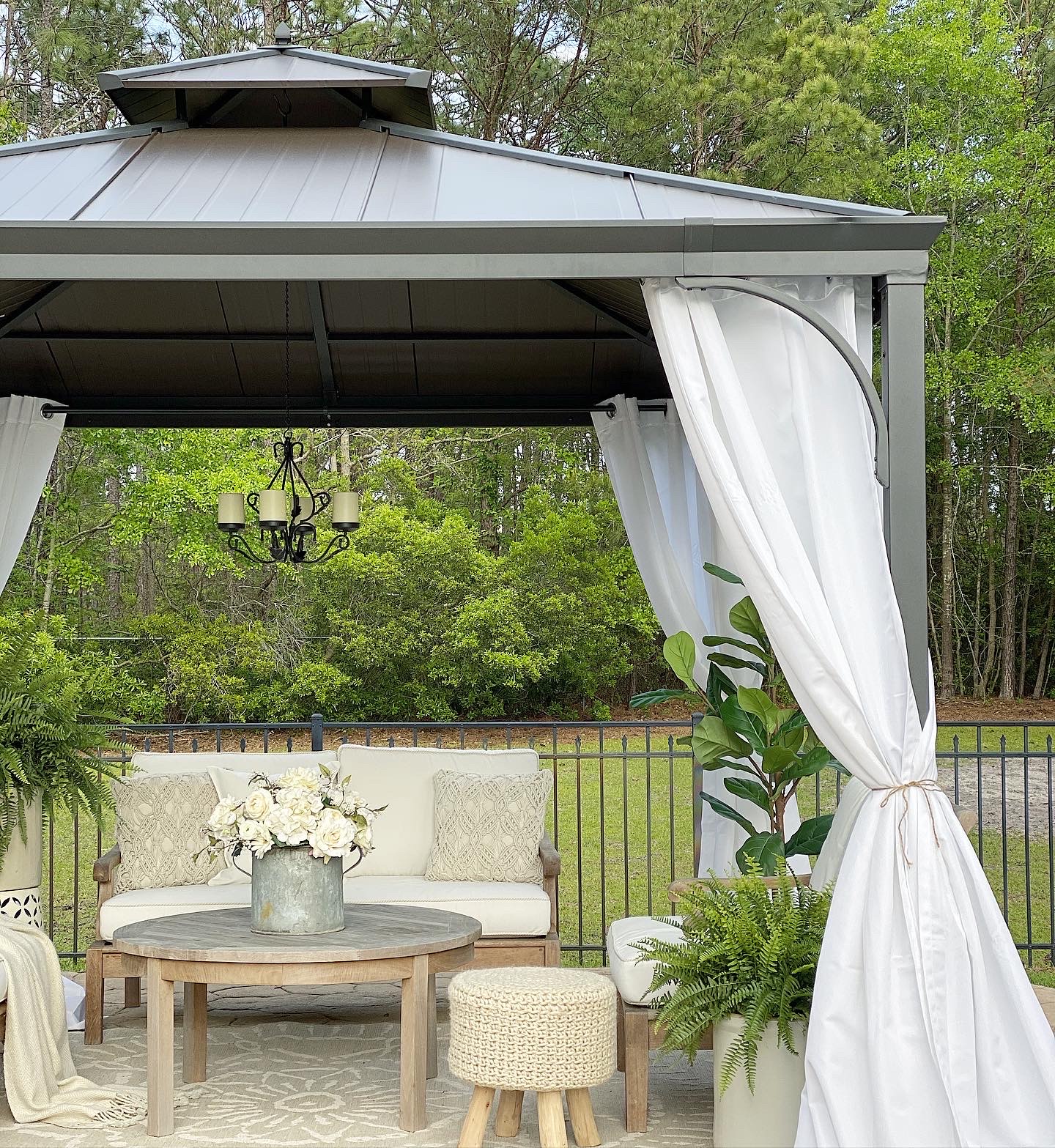 在自家院子也要不负好光景,我愿称它为舒适天花板