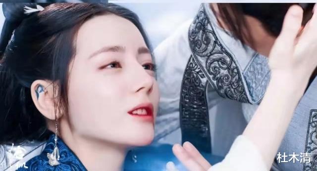 恰似故人归|恰似故人归:编剧加狐族的原因,使长意对天下人的冷漠变得合理化