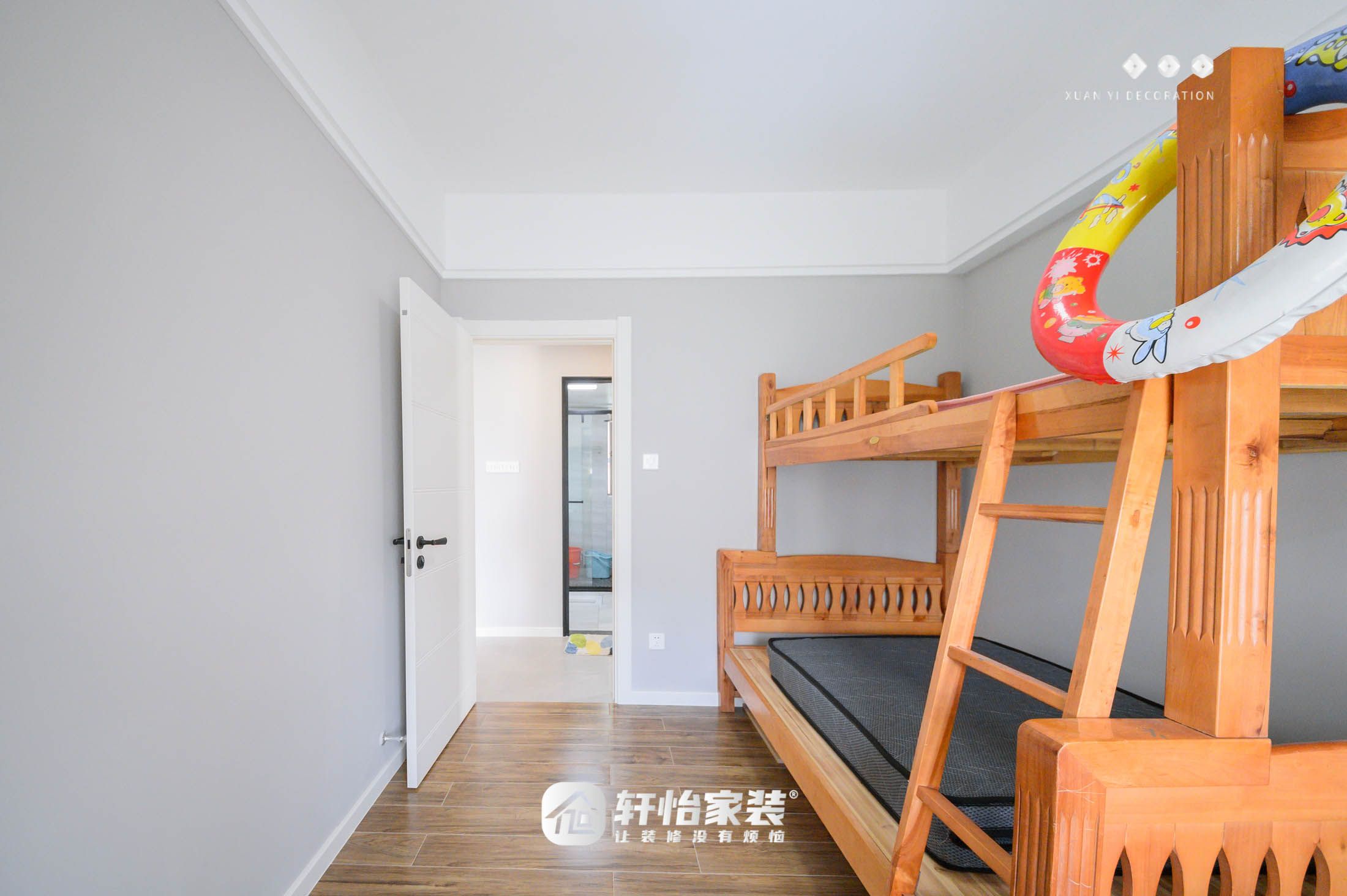 设计是恒久的,在经过很长一段岁月后仍然具有耐看的质感。