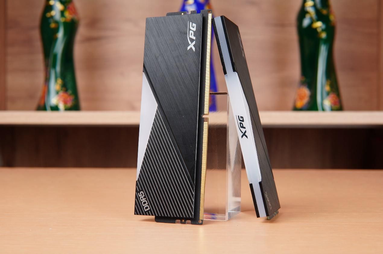 微信|i7-13700K+RTX3080Ti+XPG飓风风扇的光污染主机装机分享