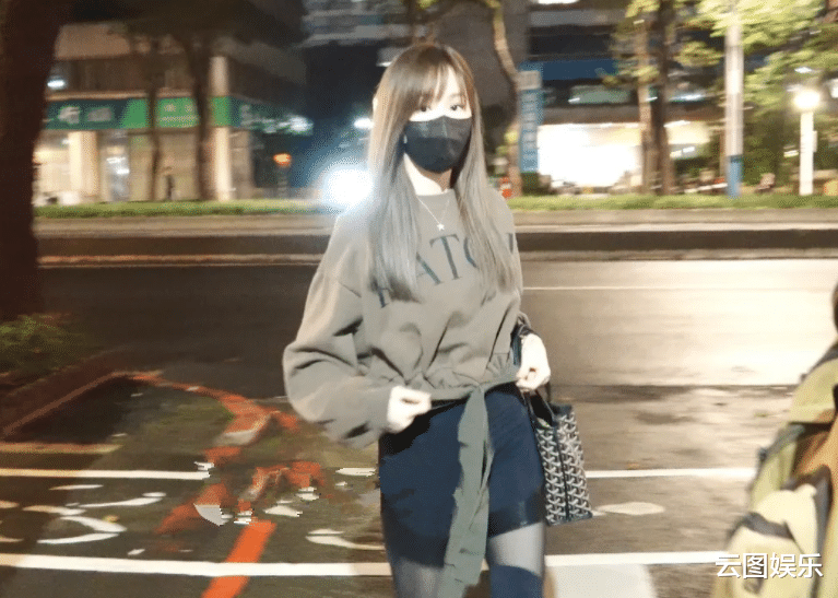 王心凌|王心凌被富二代夜访香闺！男方名校毕业高大帅气，两人传绯闻5年