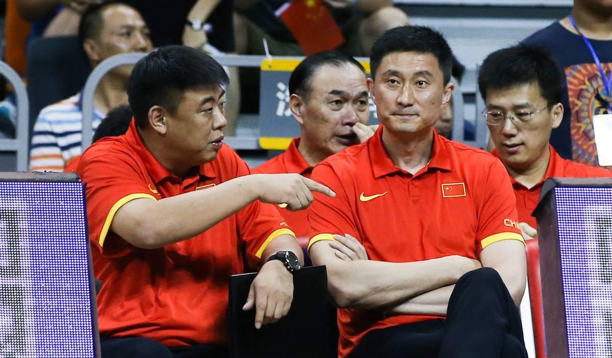 广东男篮|三消息：广东确定杜锋替身 首钢离队首人出炉 辽宁核心奖金不及一人
