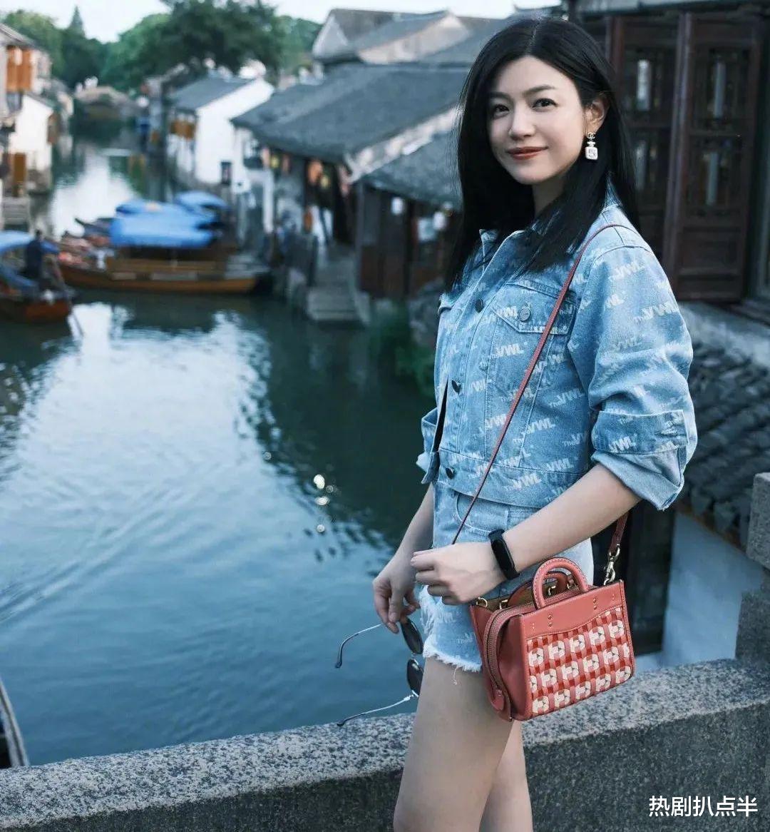 谭松韵|“娃娃脸”的30岁：有人依旧死守“少年感”，有人却走远了