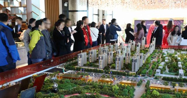 房价|房价“全面下跌”?去售楼处为何却发现没降价