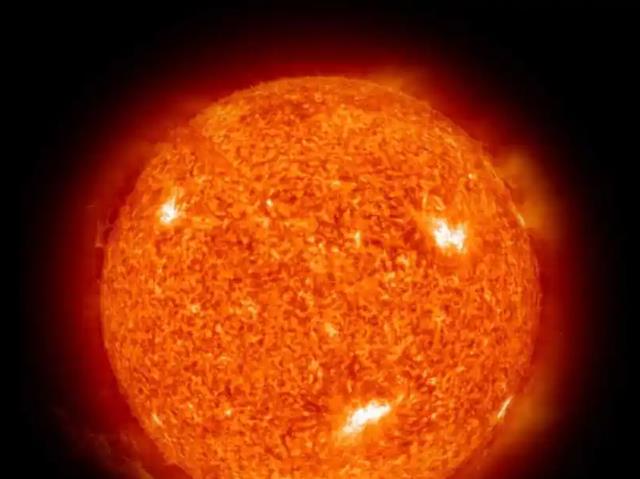 当地球直径只有4厘米时,等比缩小的宇宙有多大?宇宙真的太大了
