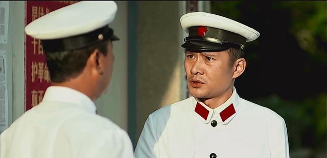 父母爱情|《父母爱情》老丁为什么与有文化的女人无缘？骨子里就是俗人一个