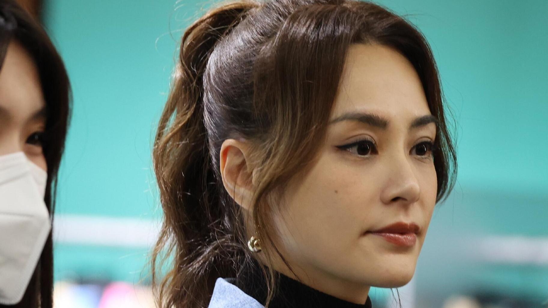 侵权 阿娇生图太美了，41岁脸都没垮过，这才是没整过容的“天然脸”