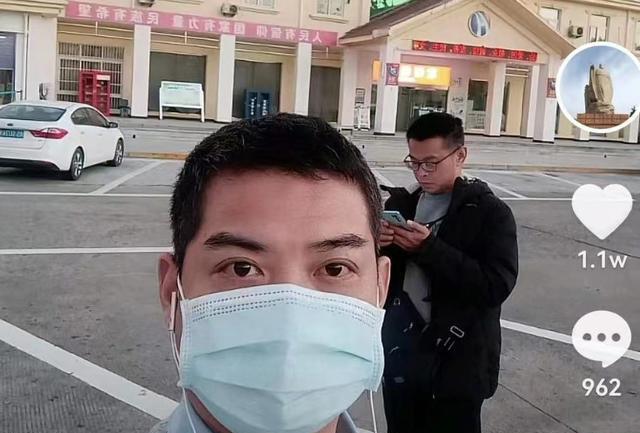 许敏|大快人心！艾丽莎揭开小黄车遮羞布，流量争夺战正式打响