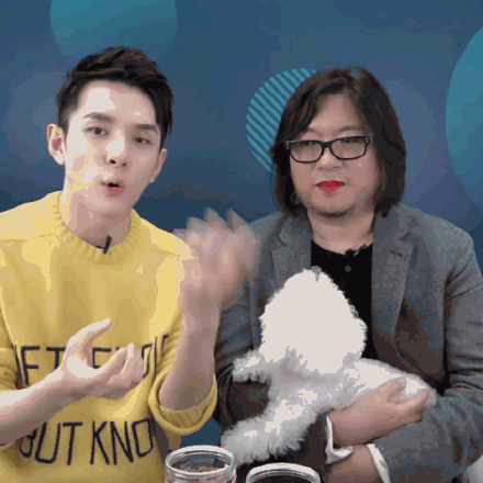 润唇膏 搽完直接辣哭?韩国李佳琪推火焰唇膏,网友:会变成高晓松吗?