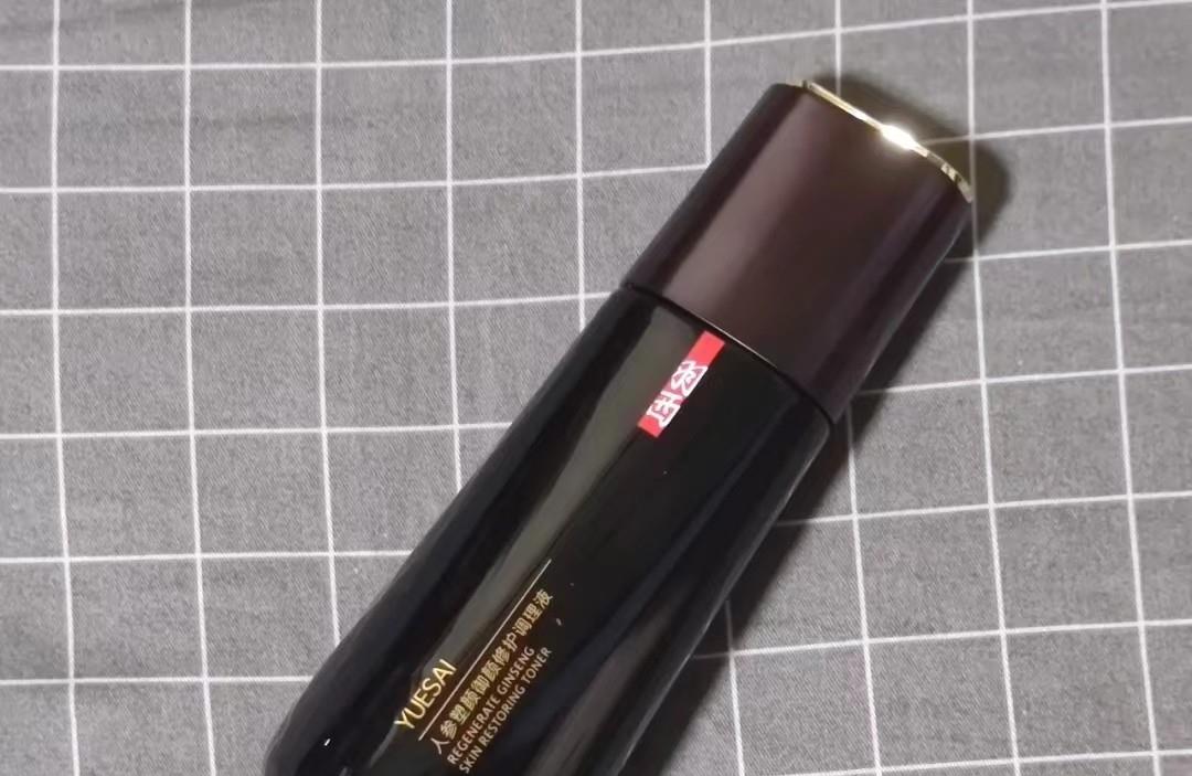 干皮挚爱的3款精华水分享：有大牌也有便宜货，看看你适合哪款？