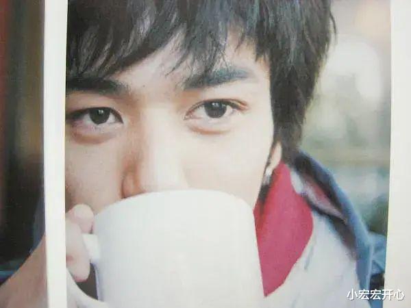 妻夫木聪|“国宝级”日本男星逆龄生长！看到她老婆后，一时不知道该羡慕谁