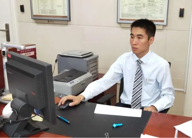 分流|还在找工作的毕业生有福了,国有银行招聘,部分岗位月薪20000起