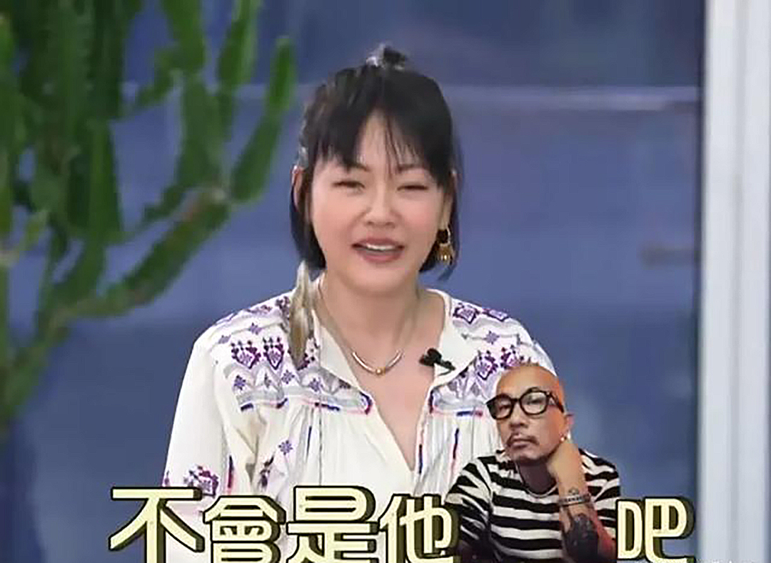 大S|大S打了一场漂亮的翻身仗?你真高估她了,对婚姻依旧有着卑微感